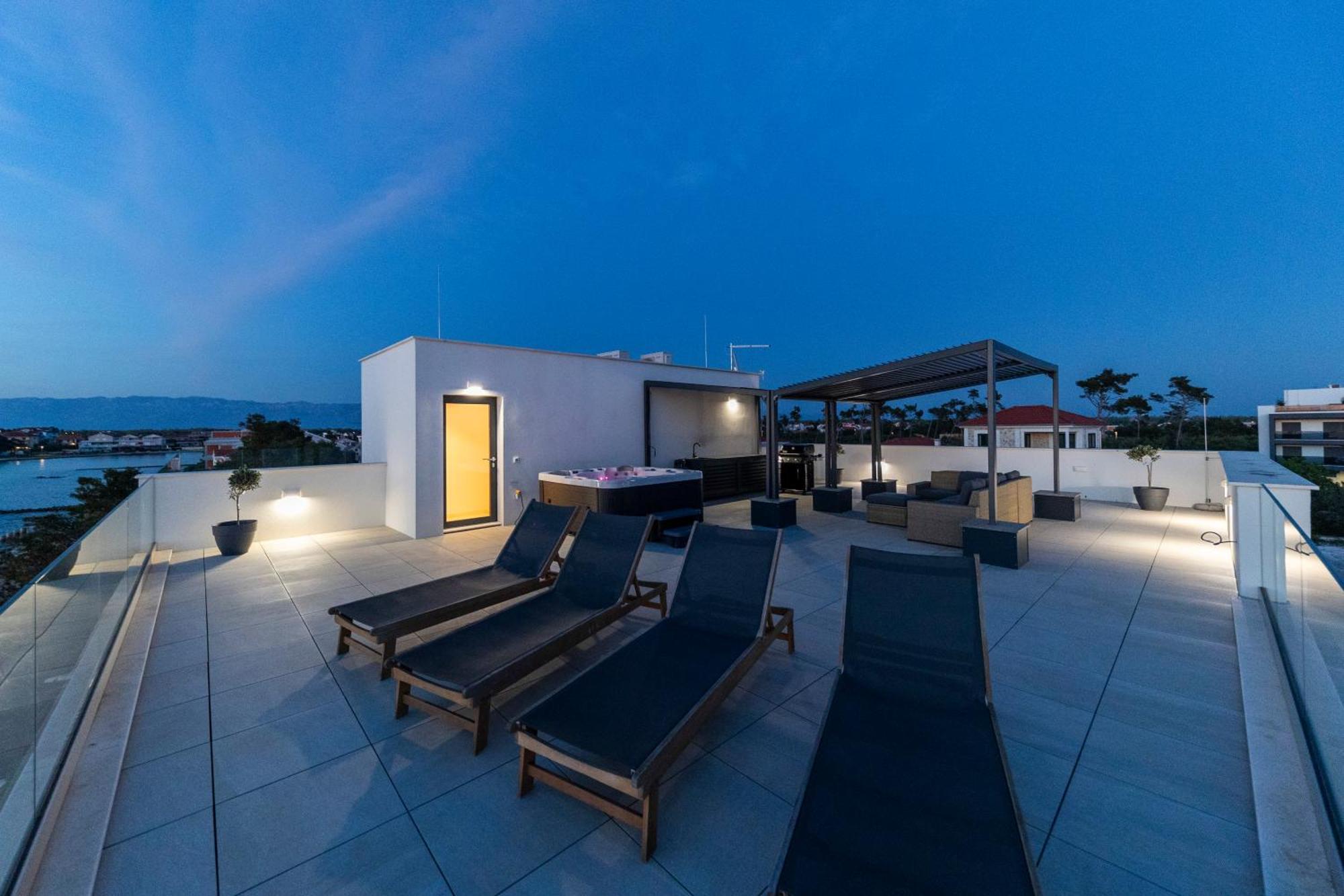 Aqua Blue By Belmont Realty Apartment Privlaka  Exterior photo