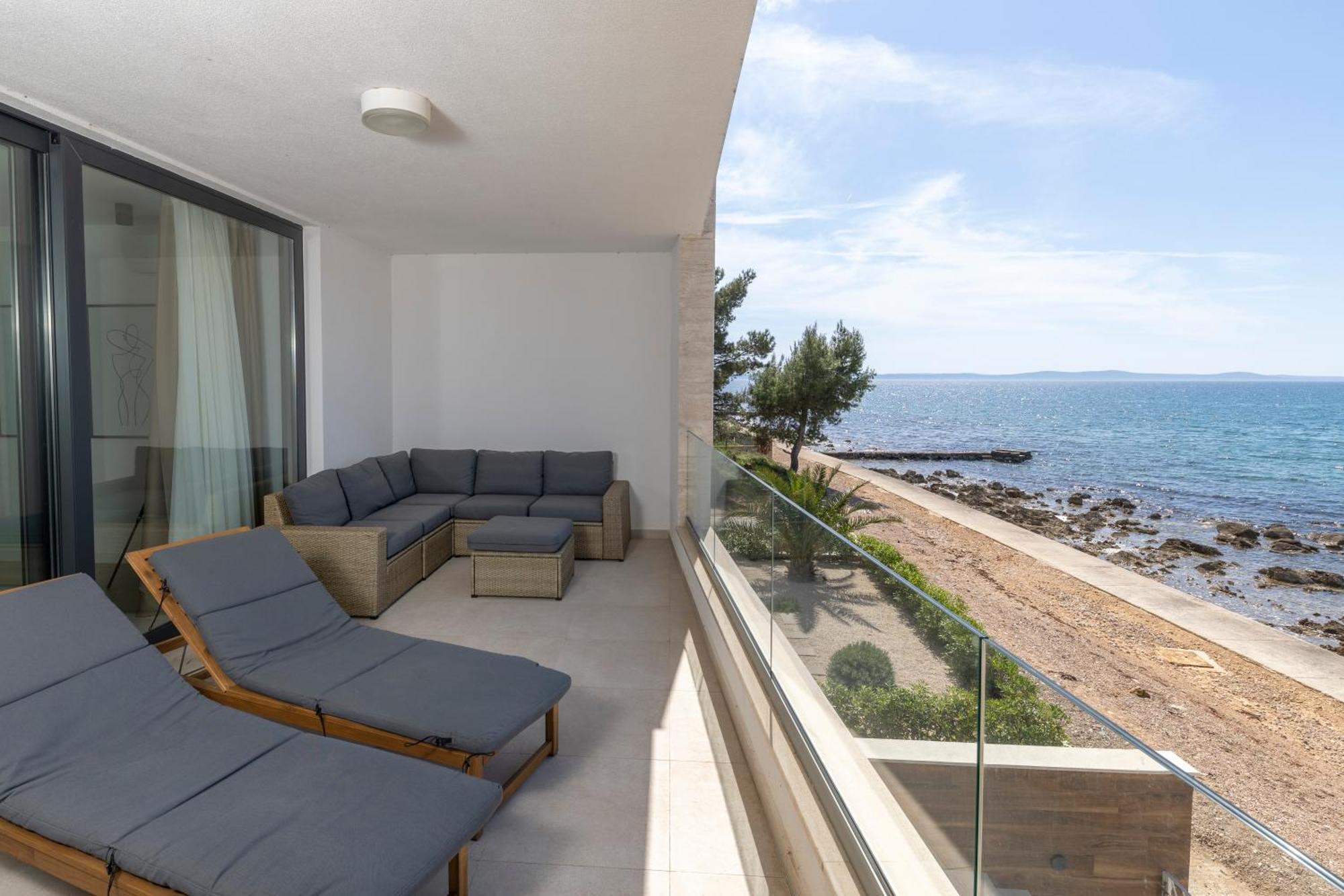 Aqua Blue By Belmont Realty Apartment Privlaka  Exterior photo